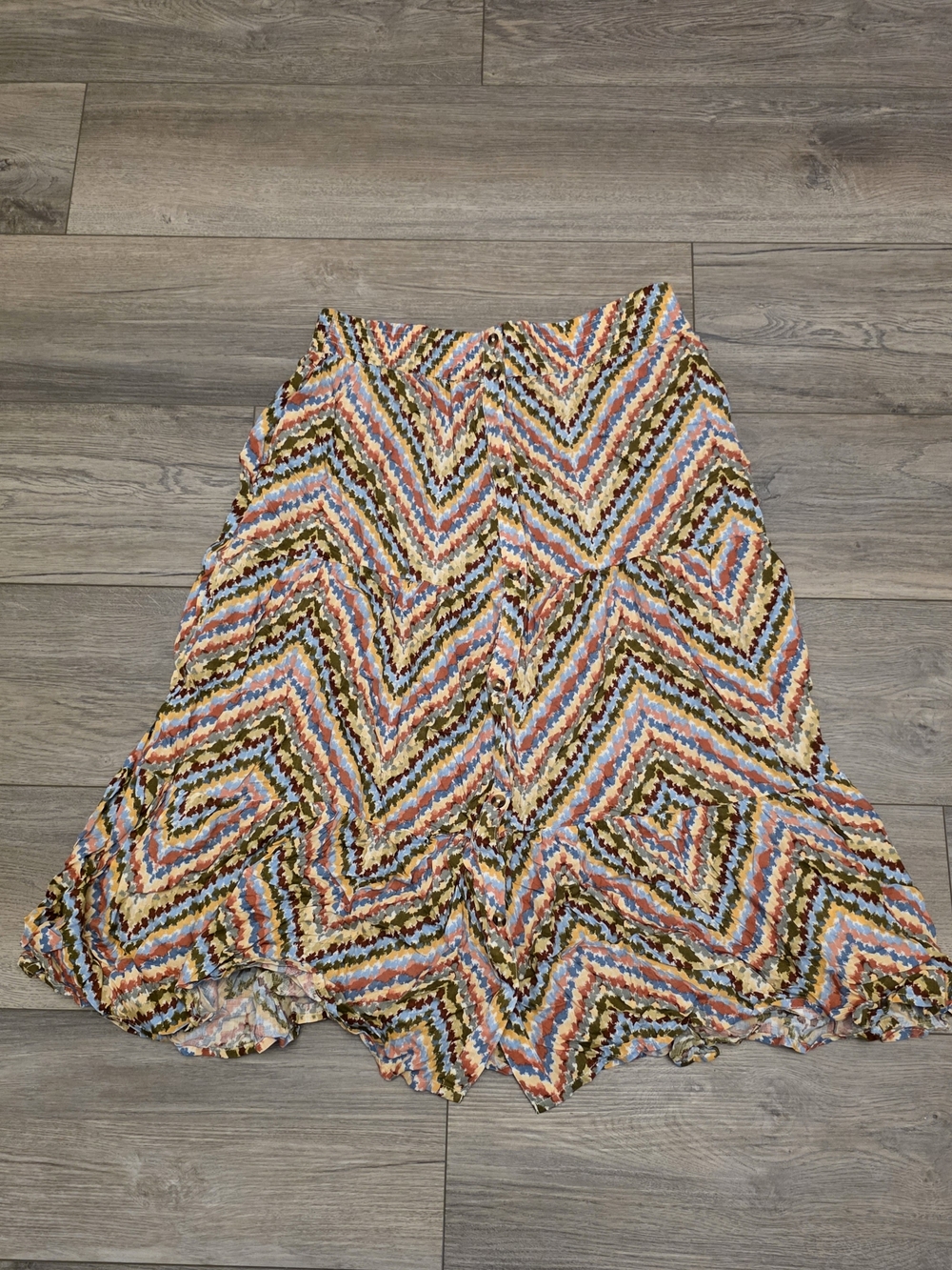 Sonoma Goods For Life Chevron Print Tiered Midi Skirt with Pockets Size Small